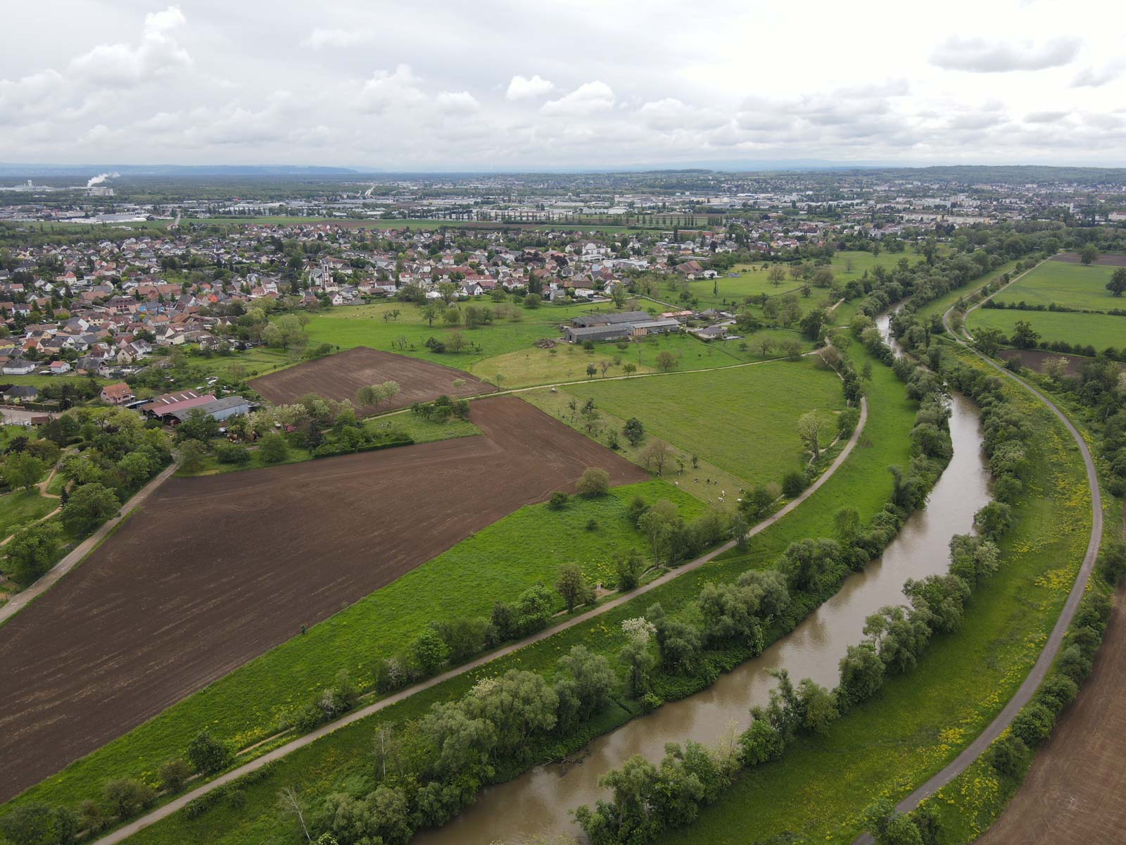 Prises de vue aérienne avec drone à Sausheim, près d’Illzach
